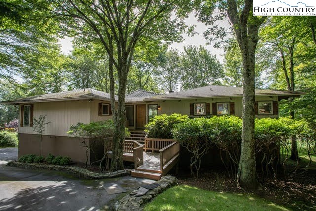 112 Old Field Road Beech Mountain, NC 28604 - Photo 1 of 22
