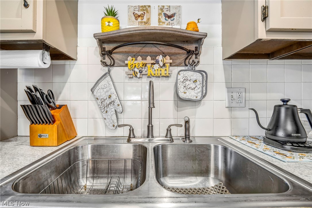 584 Stanley Road Akron, OH 44312 - Photo 13 of 49 Gallery Image 13