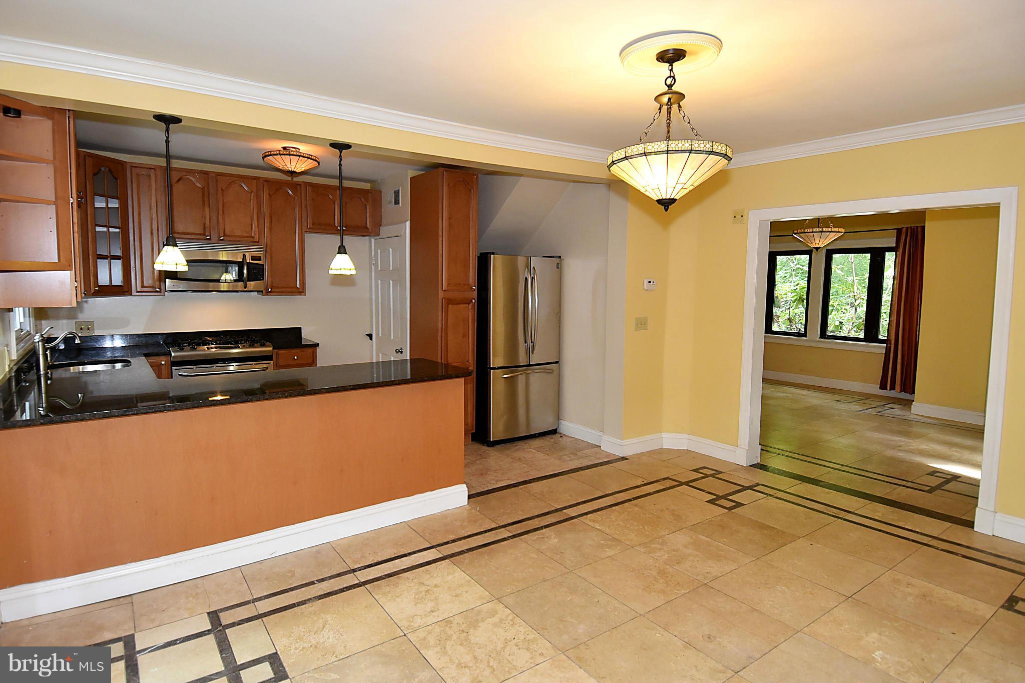 4412 Reservoir Road Northwest Washington, DC 20007 - Photo 11 of 30 Dining Room