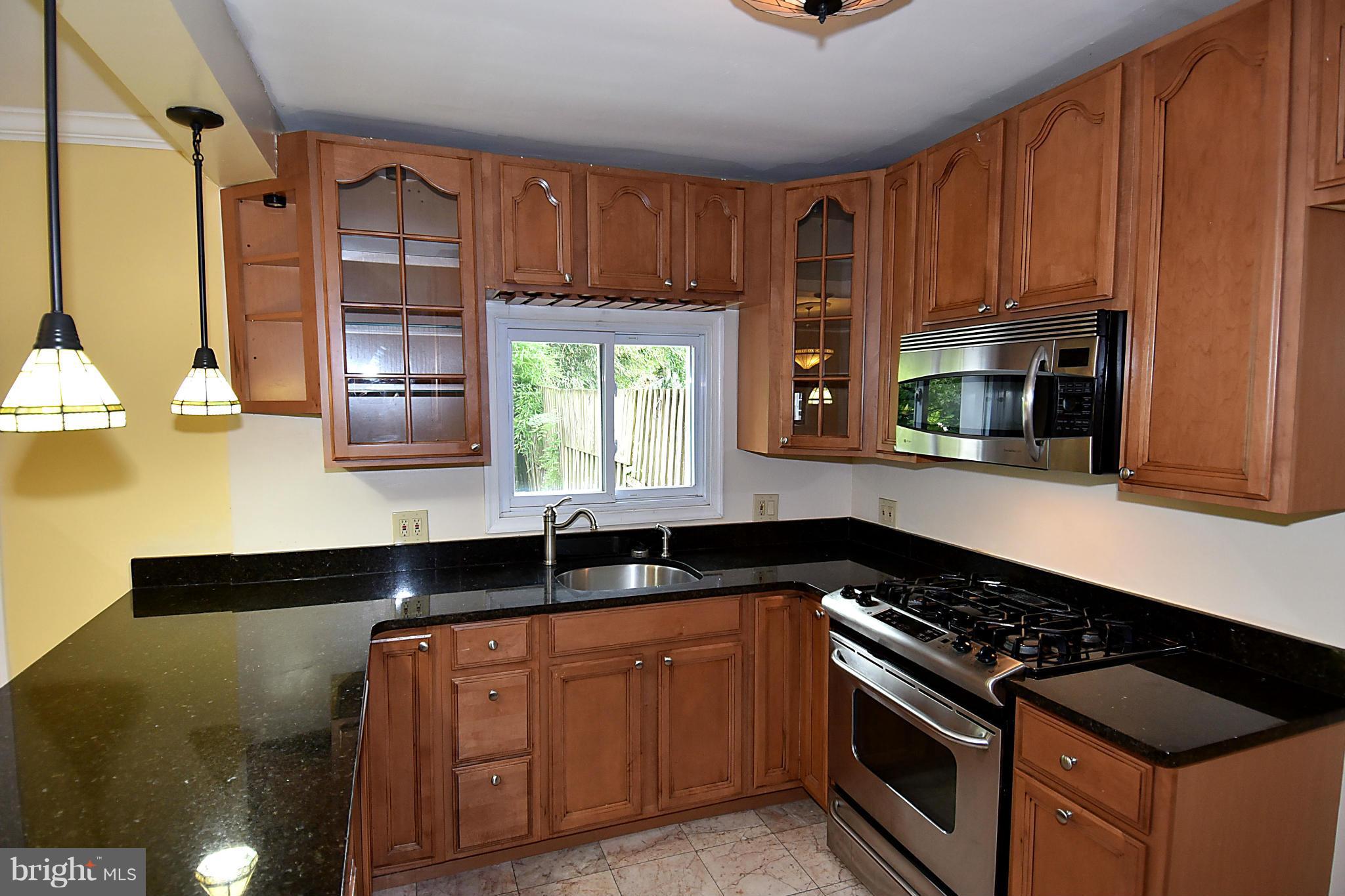 4412 Reservoir Road Northwest Washington, DC 20007 - Photo 13 of 30 Kitchen
