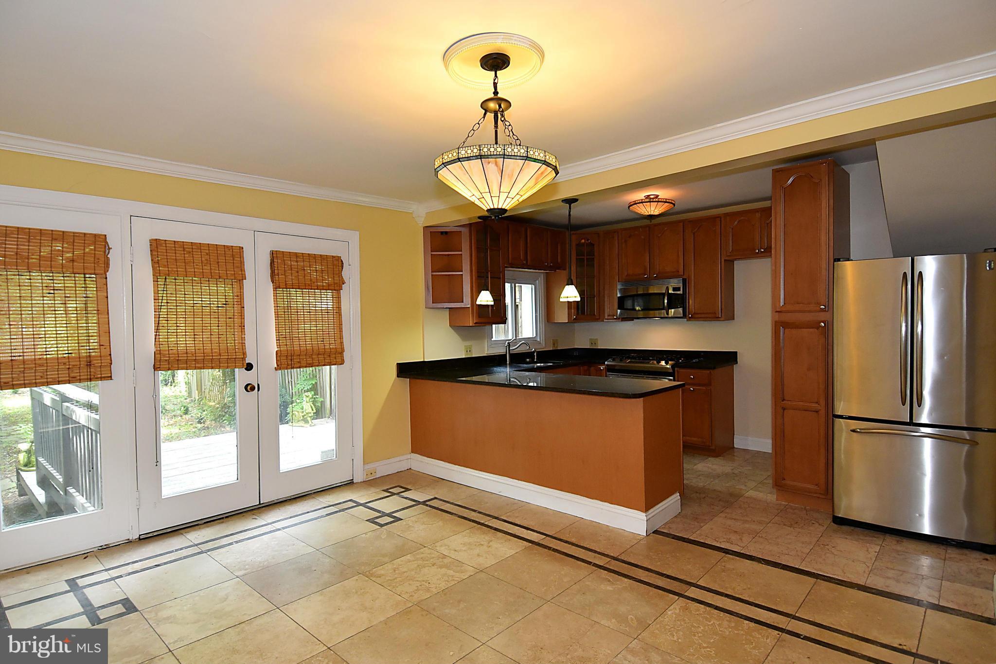 4412 Reservoir Road Northwest Washington, DC 20007 - Photo 10 of 30 Dining Room