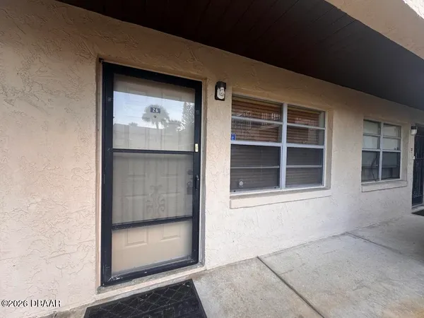 $1,375 | 1351 South Ridgewood Avenue, Unit 26, Daytona Beach, FL 32114