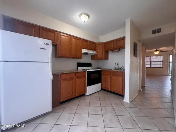 $1,375 | 1351 South Ridgewood Avenue, Unit 26, Daytona Beach, FL 32114