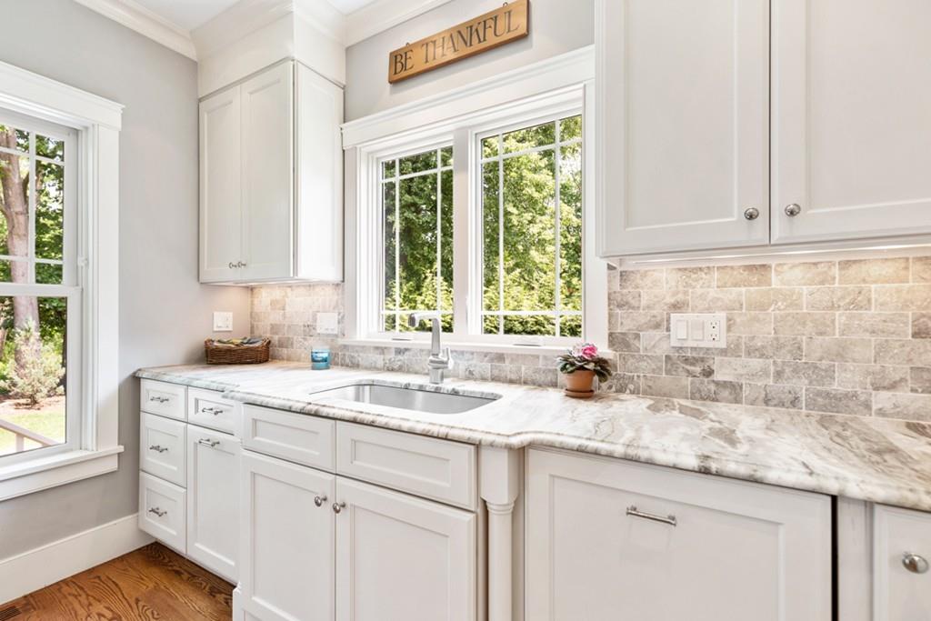 7 Ponybrook Lane Lexington, MA 02421 - Photo 12 of 29 Gallery Image 12
