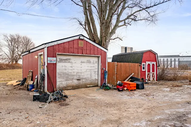 $199,000 | 9443 North Michigan Road, Fairland, IN 46126