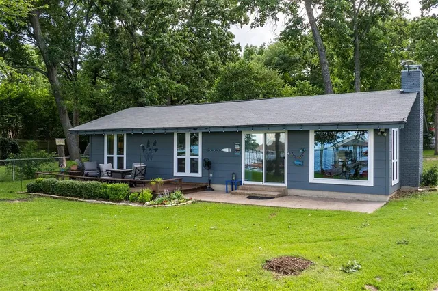 $625,000 | 104 Kingsway, Tool, TX 75143