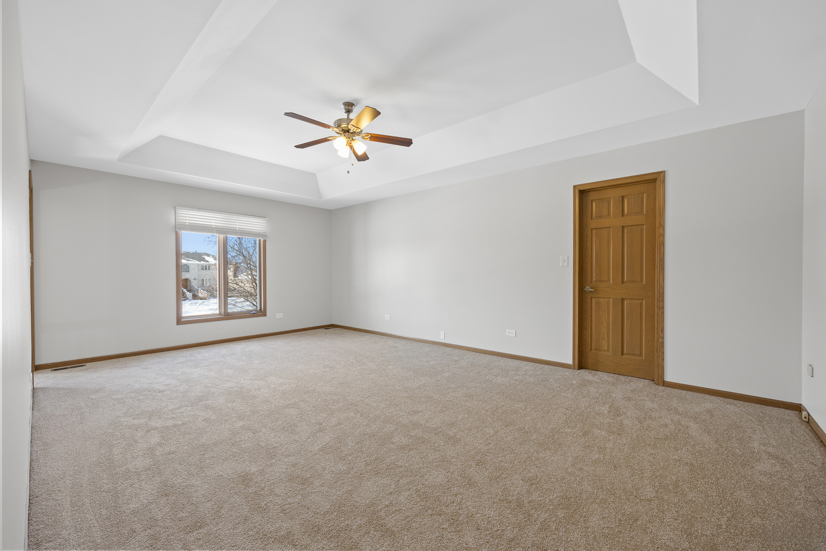 13035 Parker Road Lemont, IL 60439 - Photo 27 of 50 Gallery Image 27