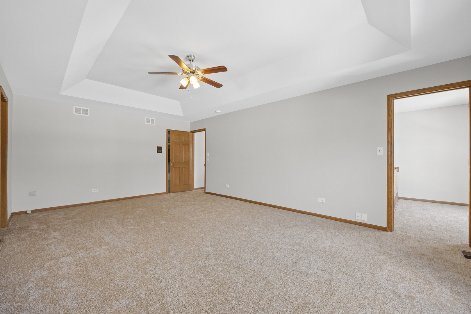13035 Parker Road Lemont, IL 60439 - Photo 29 of 50 Gallery Image 29