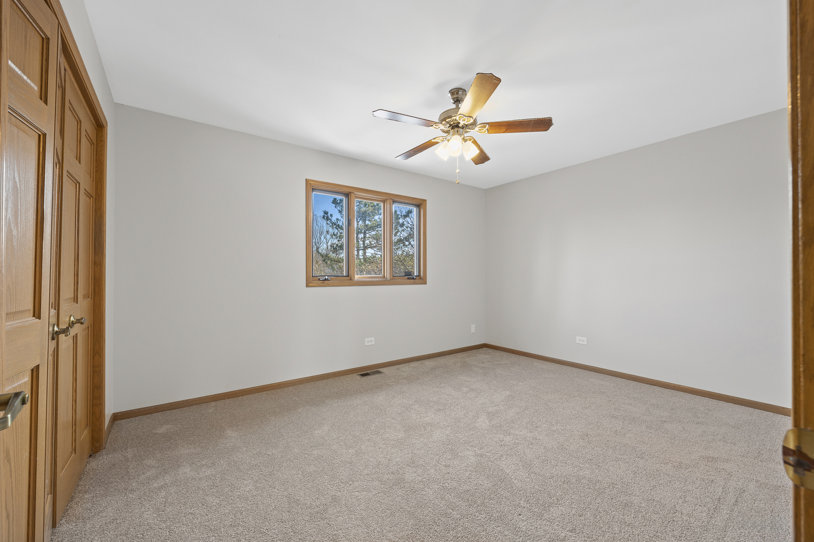 13035 Parker Road Lemont, IL 60439 - Photo 32 of 50 Gallery Image 32