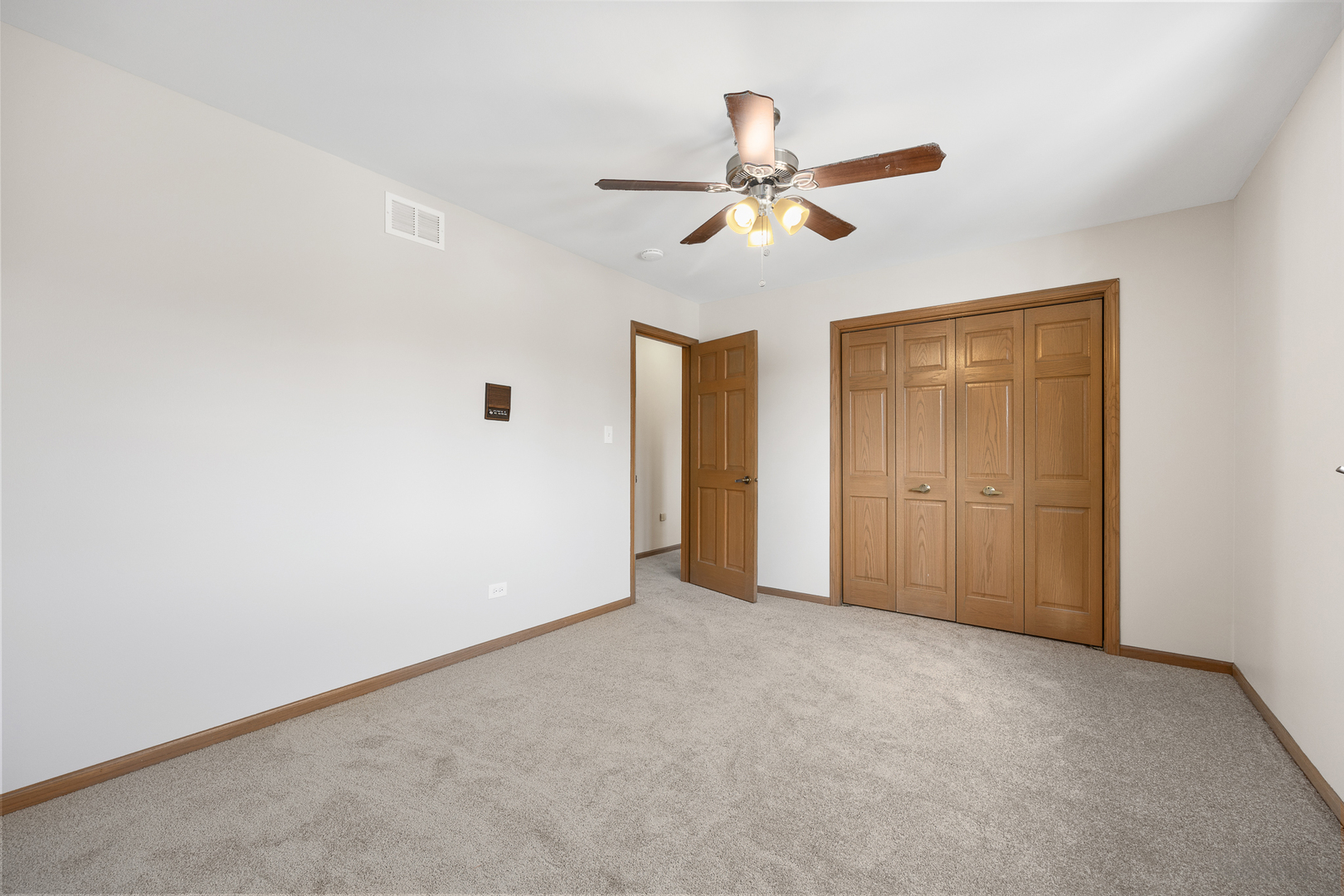13035 Parker Road Lemont, IL 60439 - Photo 33 of 50 Gallery Image 33