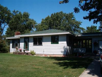 715 Fall Street Spring Lake, MI 49456 - Photo 1 of 2 Primary Photo