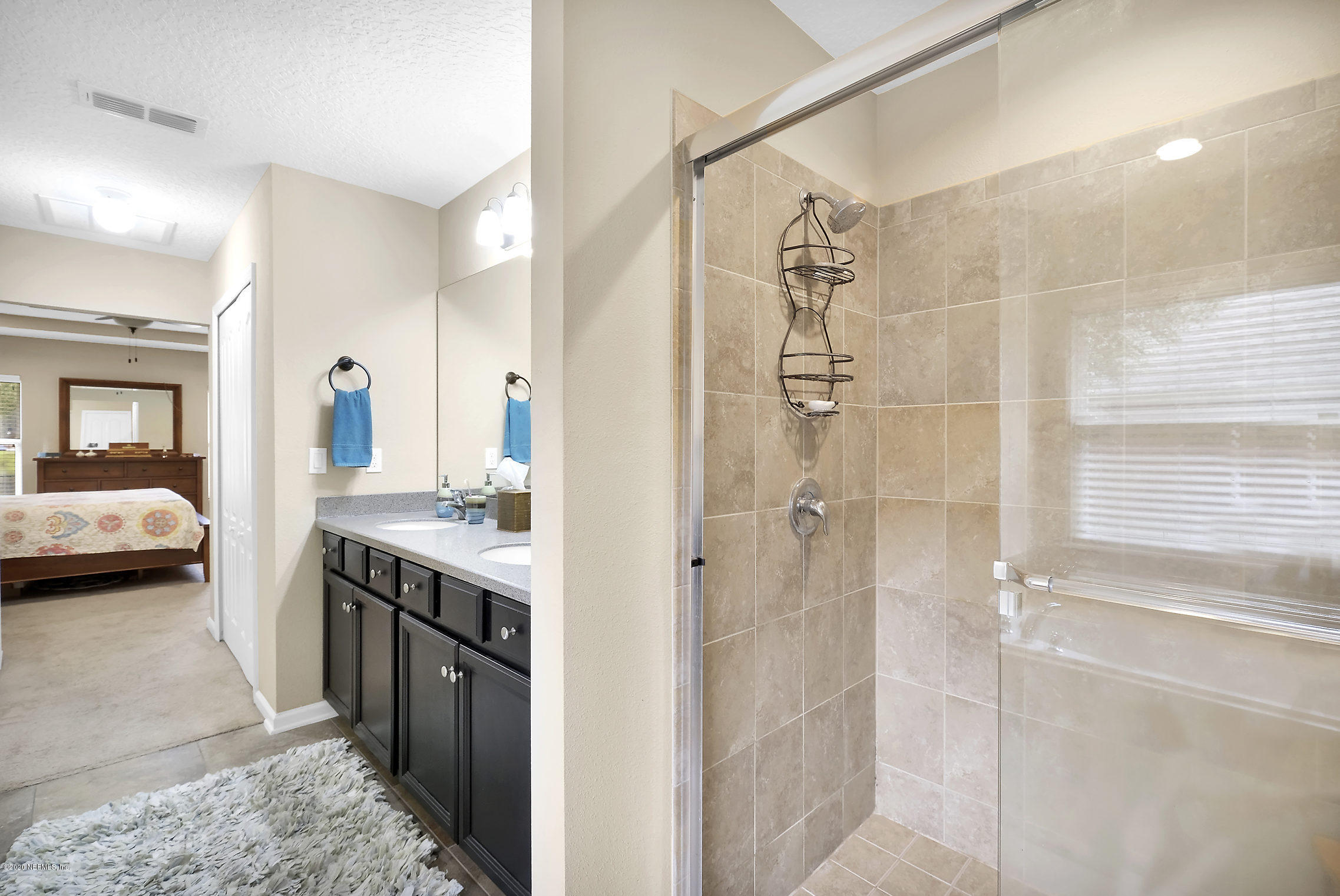 11160 Lothmore Road Jacksonville, FL 32221 - Photo 27 of 34 Master Bathroom
