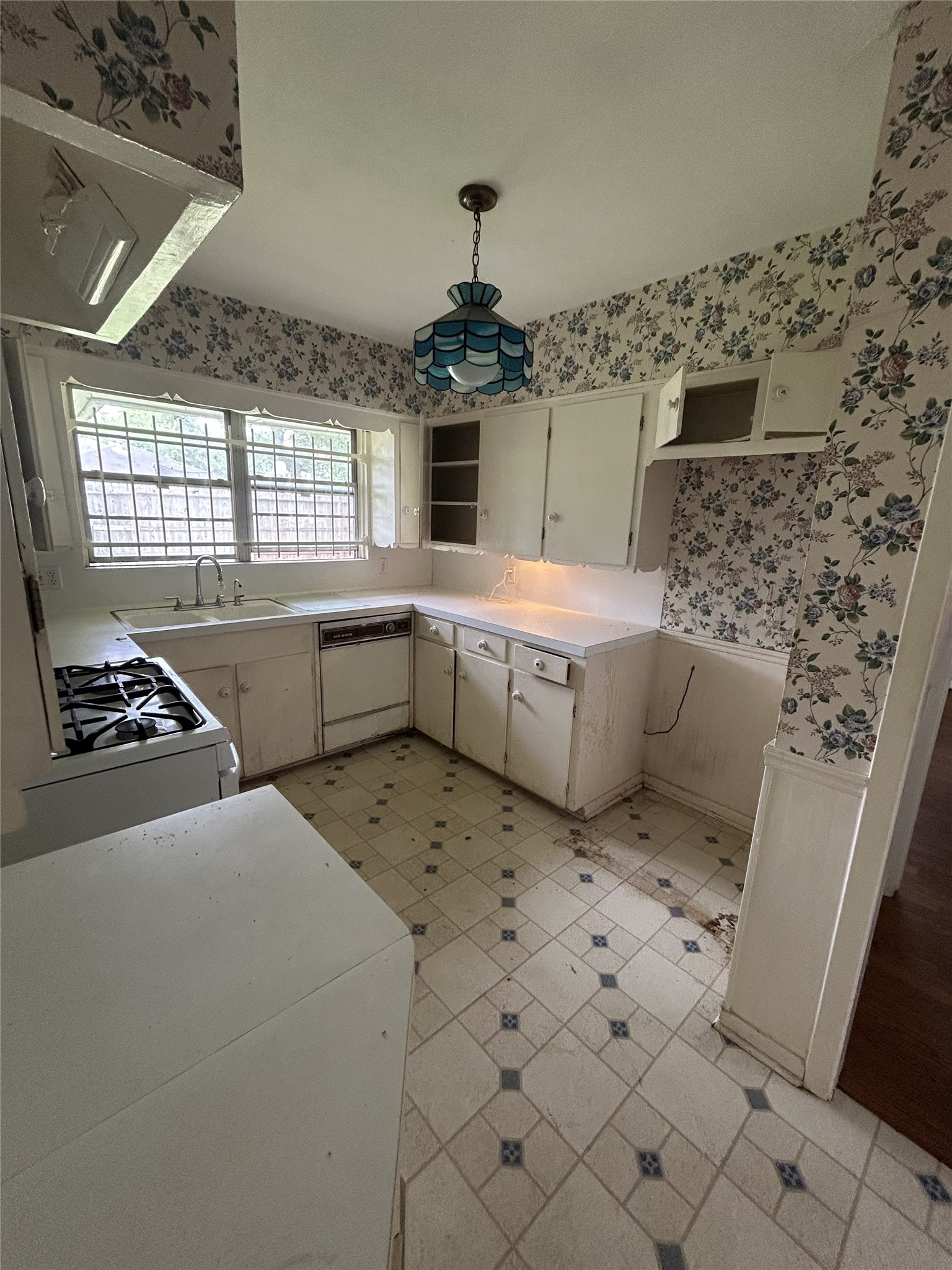 6207 Hirondel Houston, TX 77087 - Photo 13 of 19