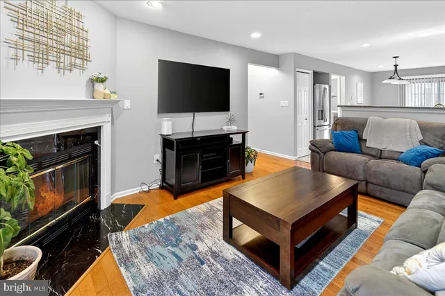 $625,000 | 200 Amberleigh Drive, Pennington, NJ 08534