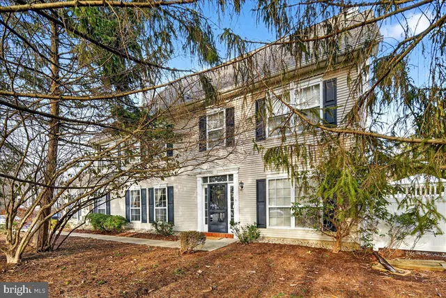 $625,000 | 200 Amberleigh Drive, Pennington, NJ 08534