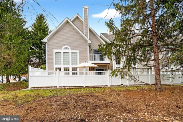 $625,000 | 200 Amberleigh Drive, Pennington, NJ 08534