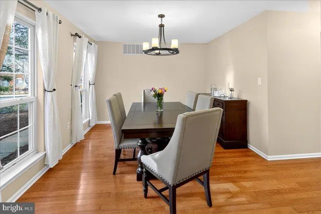 $625,000 | 200 Amberleigh Drive, Pennington, NJ 08534