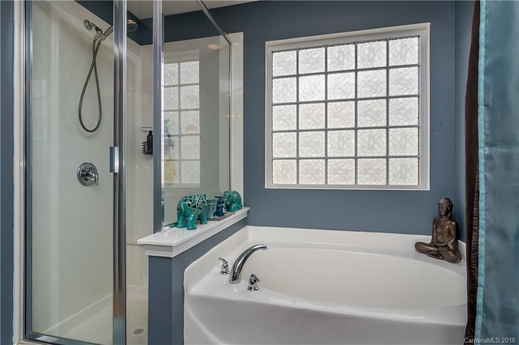 13403 Mallard Lake Road, Unit 451 Charlotte, NC 28262 - Photo 17 of 28 Gallery Image 17