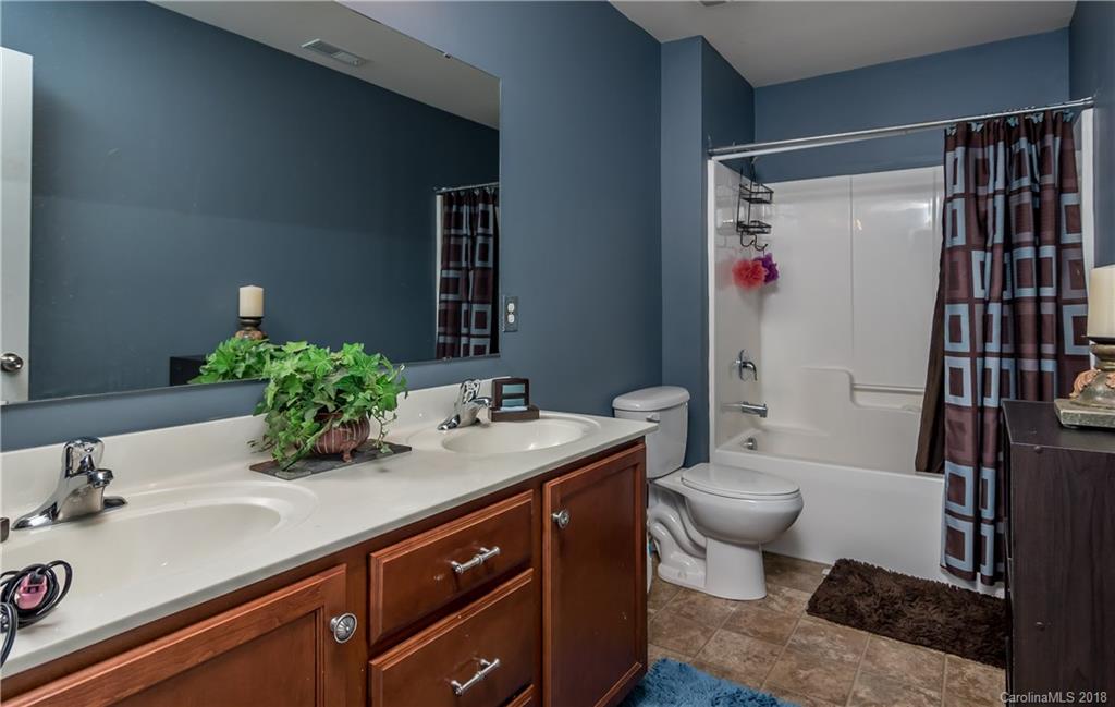 13403 Mallard Lake Road, Unit 451 Charlotte, NC 28262 - Photo 20 of 28 Gallery Image 20