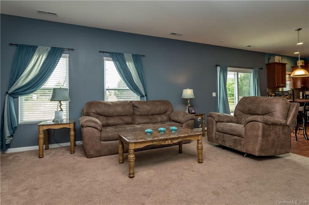 13403 Mallard Lake Road, Unit 451 Charlotte, NC 28262 - Photo 7 of 28 Gallery Image 7