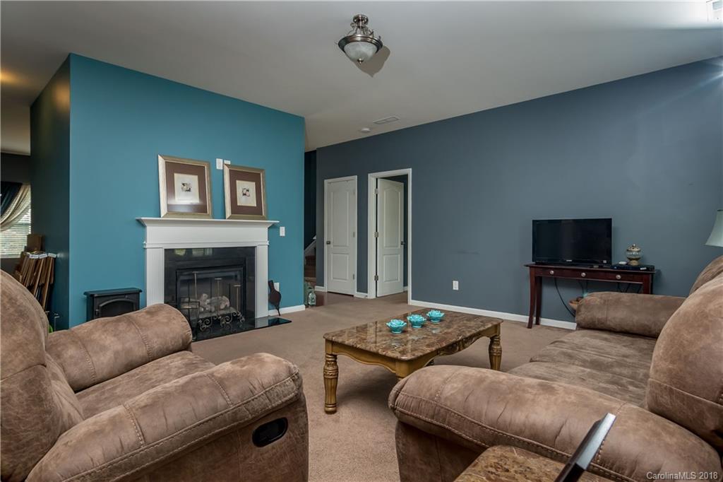 13403 Mallard Lake Road, Unit 451 Charlotte, NC 28262 - Photo 8 of 28 Gallery Image 8