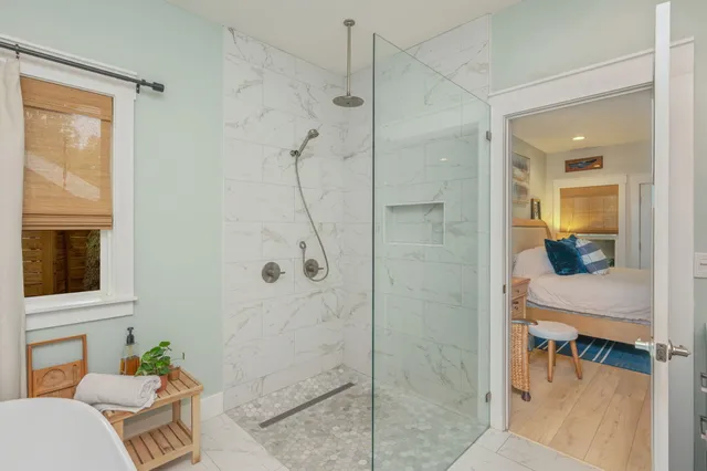 $734,900 | 903 Lido Circle East, Niceville, FL 32578