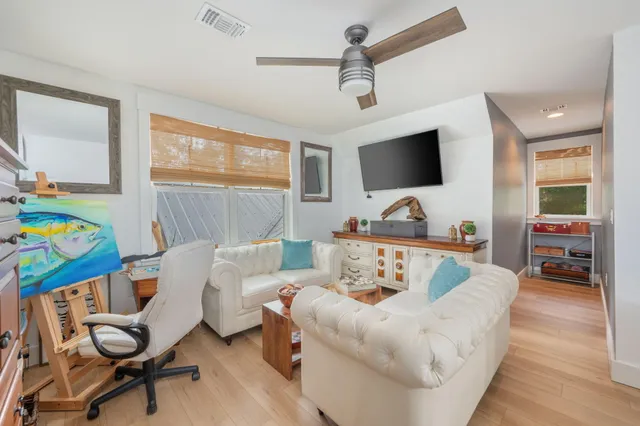 $734,900 | 903 Lido Circle East, Niceville, FL 32578