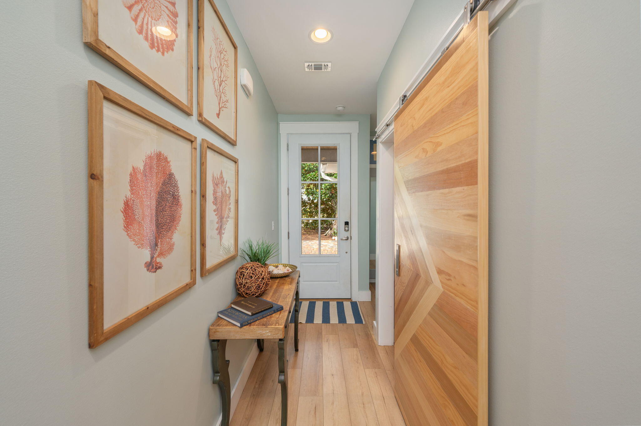 903 Lido Circle East Niceville, FL 32578 - Photo 8 of 64 Foyer