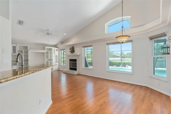 $3,050 | 614 Canary Island Court, Orlando, FL 32828