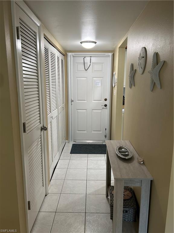 170 Turtle Lake Court, Unit 304 Naples, FL 34105 - Photo 4 of 13