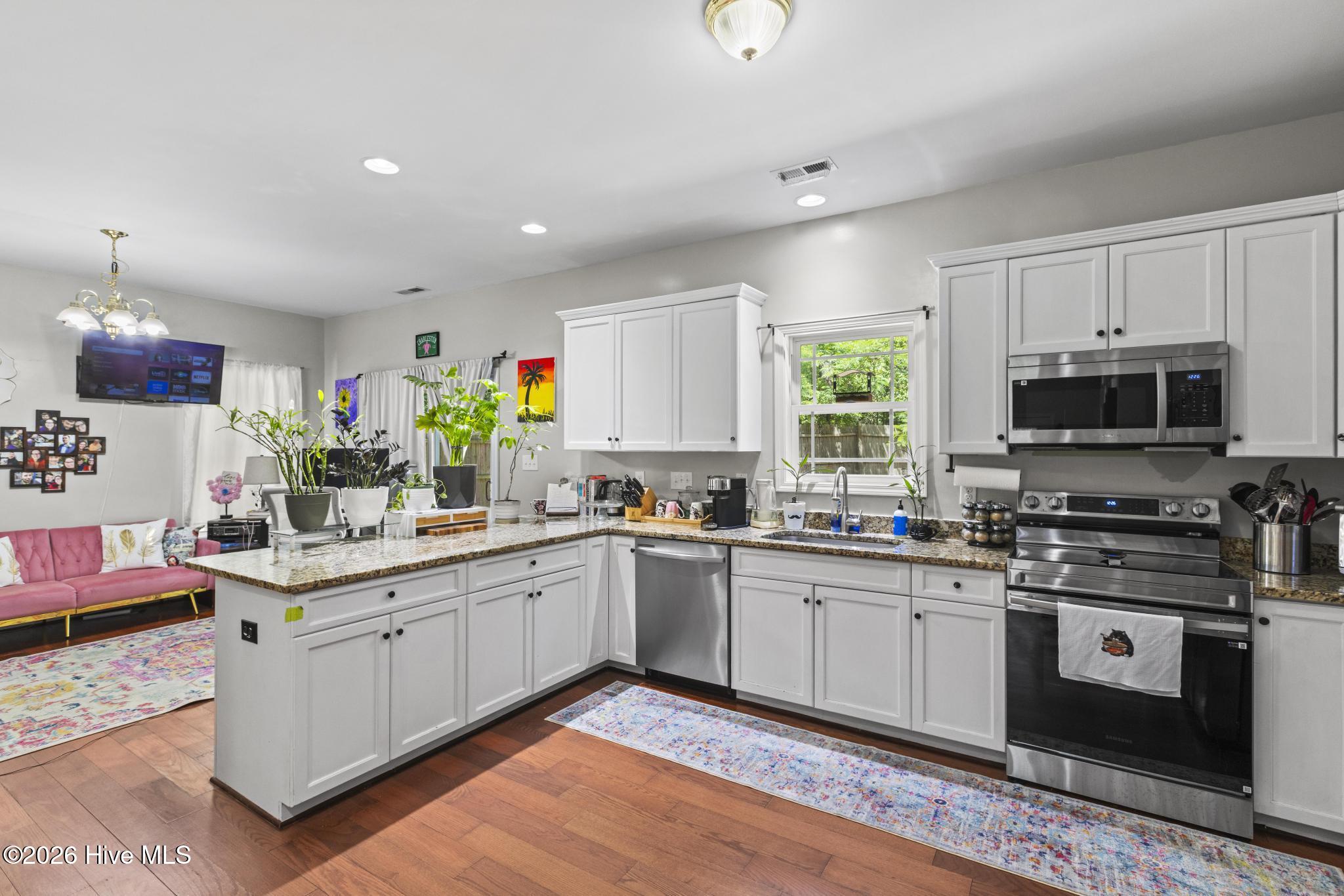 525 Old Folkstone Road Holly Ridge, NC 28445 - Photo 11 of 45 Kitchen 3