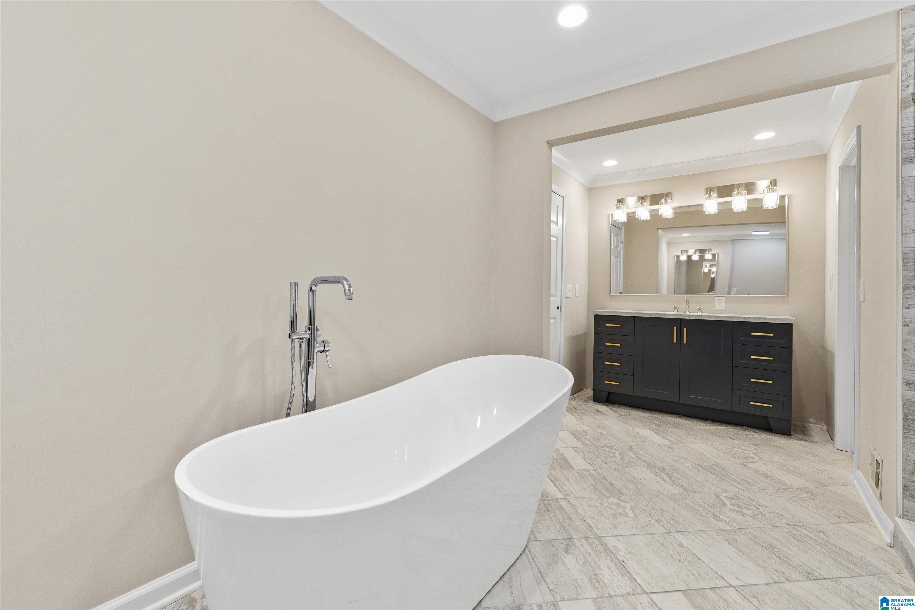 5040 South Shades Crest Road Bessemer, AL 35022 - Photo 21 of 53