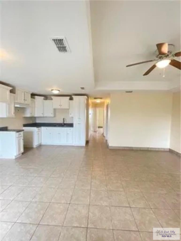 420 J R Becerra Avenue Progreso, TX 78596 - Photo 3 of 10 Gallery Image 3