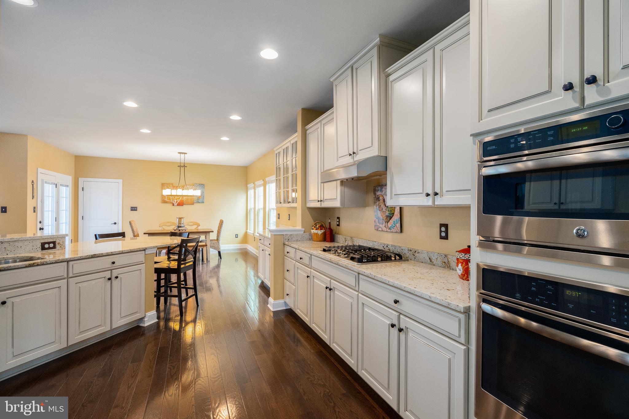 3939 Salome Road Doylestown, PA 18902 - Photo 15 of 32 Large open kitchen with seating