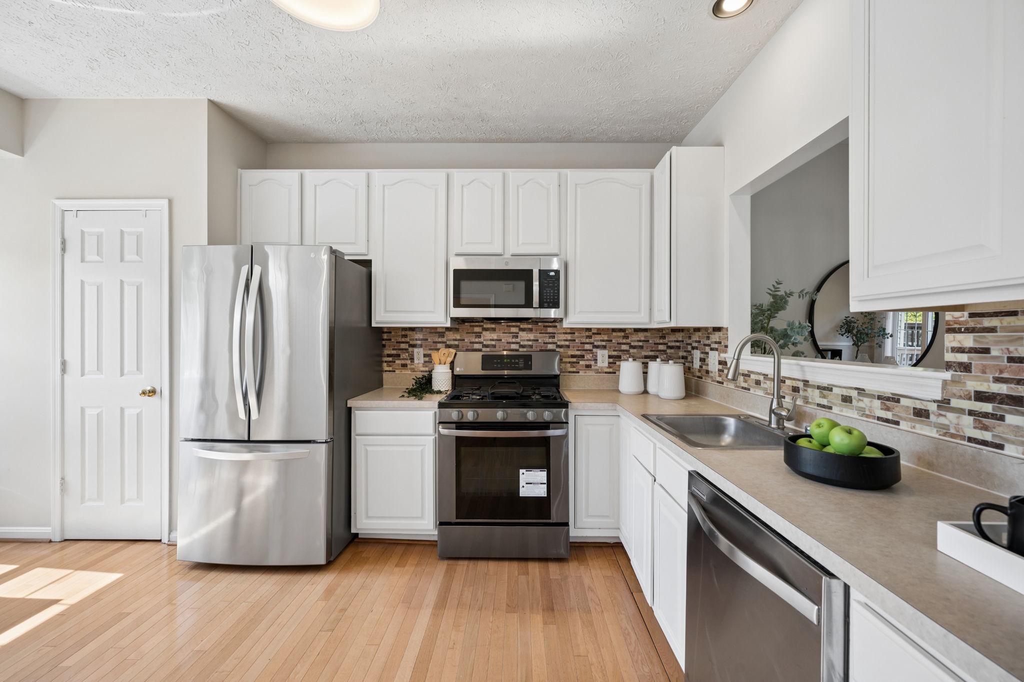 11952 White Heather Road Cockeysville, MD 21030 - Photo 6 of 36 Kitchen