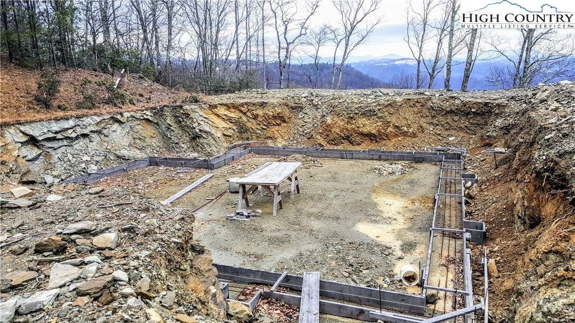 389 Rock Cliff Road Boone, NC 28607 - Photo 5 of 9 Gallery Image 5