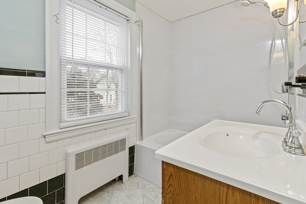14 Westminster Road Marblehead, MA 01945 - Photo 22 of 30 Gallery Image 22