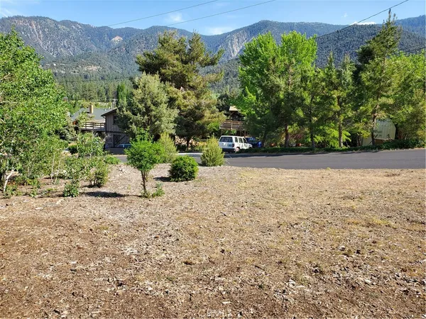 $299,999 | 2720 Arctic Drive, Pine Mountain Club, CA 93222