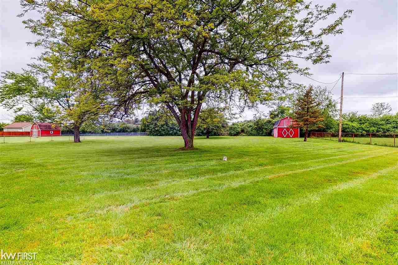 7486 Porter Road Grand Blanc, MI 48439 - Photo 51 of 70