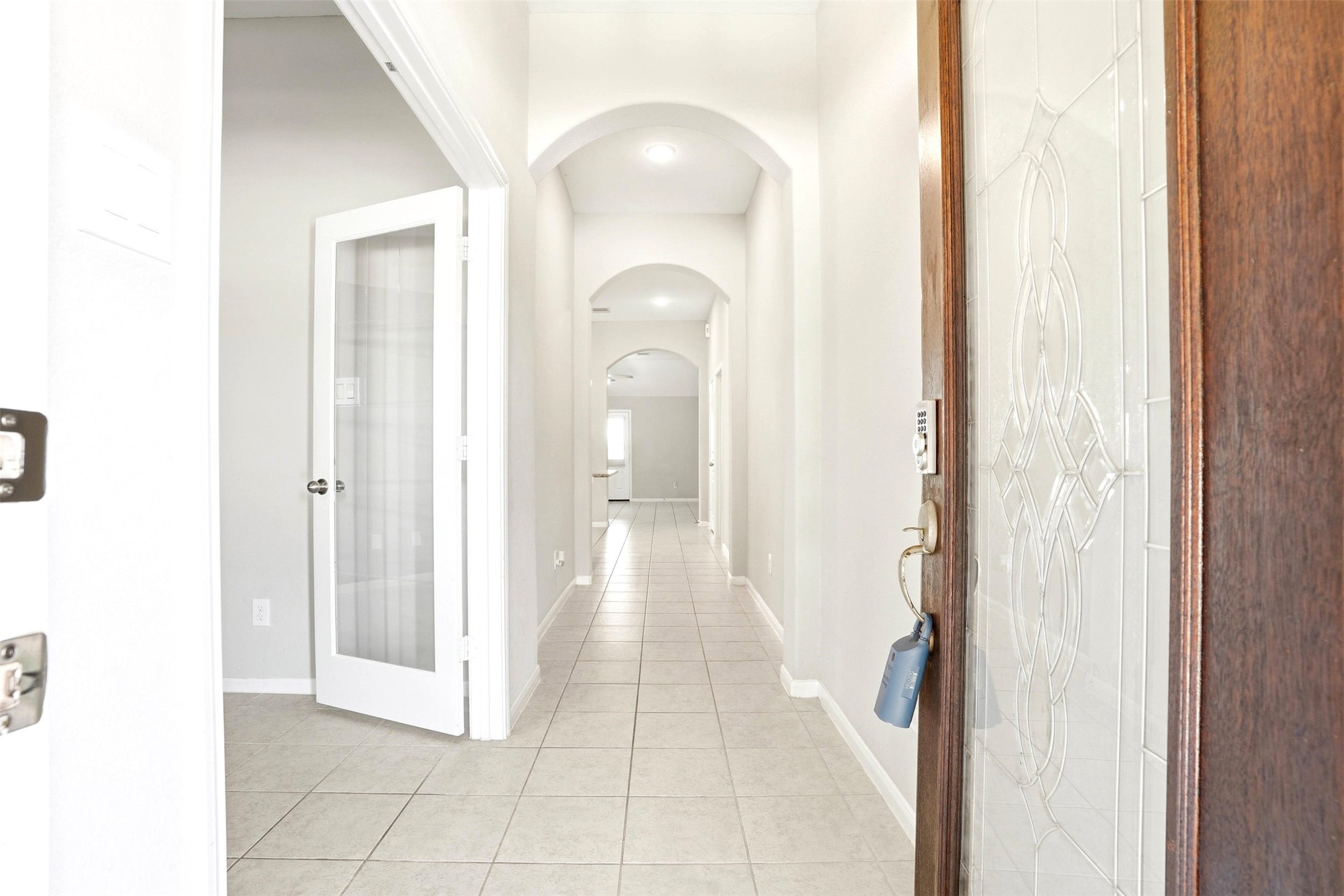 3718 Logandale Ridge Lane Katy, TX 77493 - Photo 4 of 28 High ceilings welcome you into the home