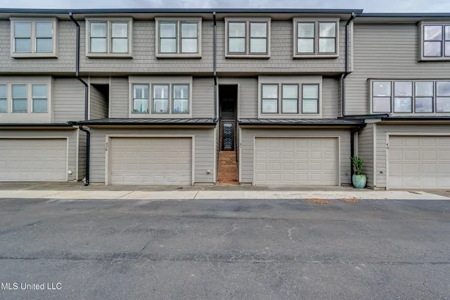 $424,900 | 41 Breakers Lane, Ridgeland, MS 39157