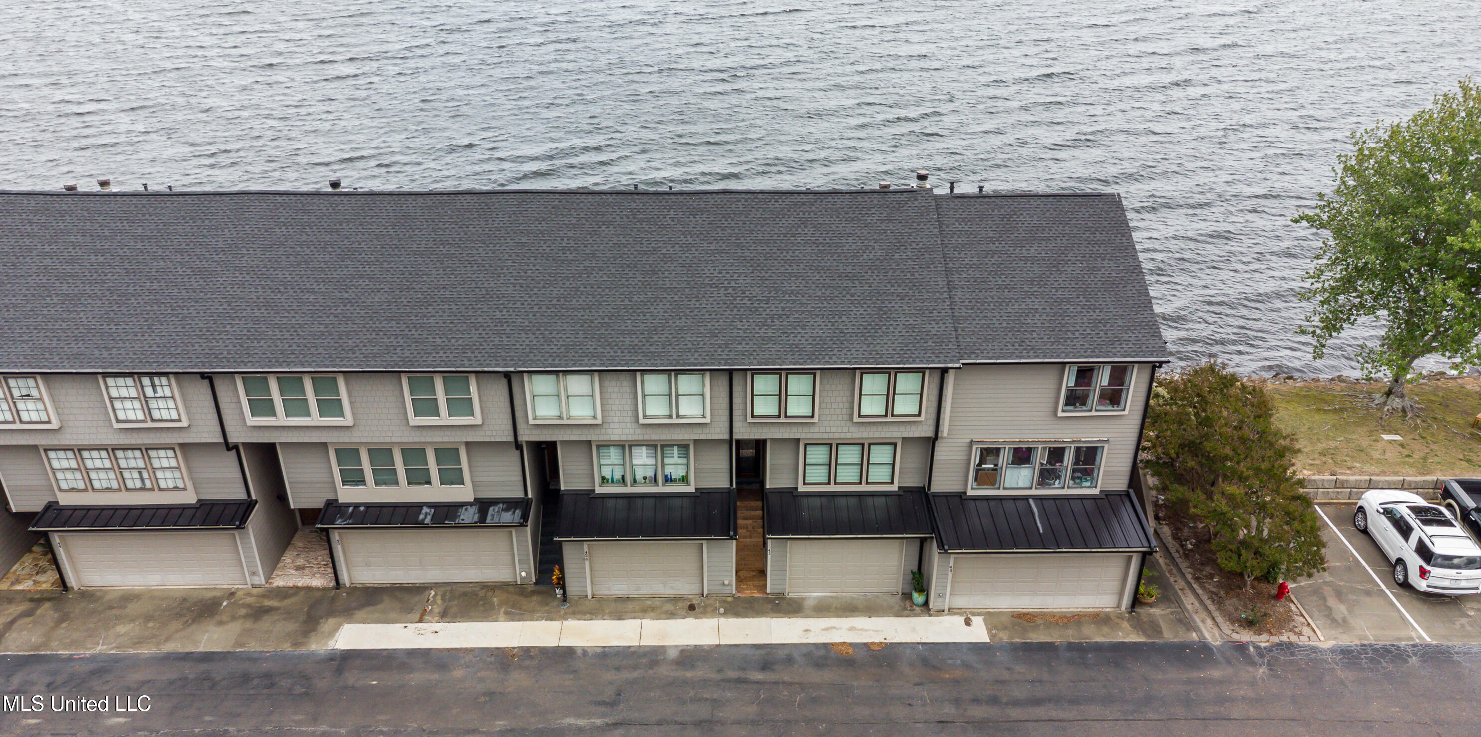 41 Breakers Lane Ridgeland, MS 39157 - Photo 2 of 55 41 Breakers Lane drone-1