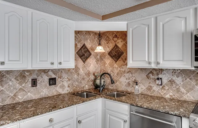 $424,900 | 41 Breakers Lane, Ridgeland, MS 39157