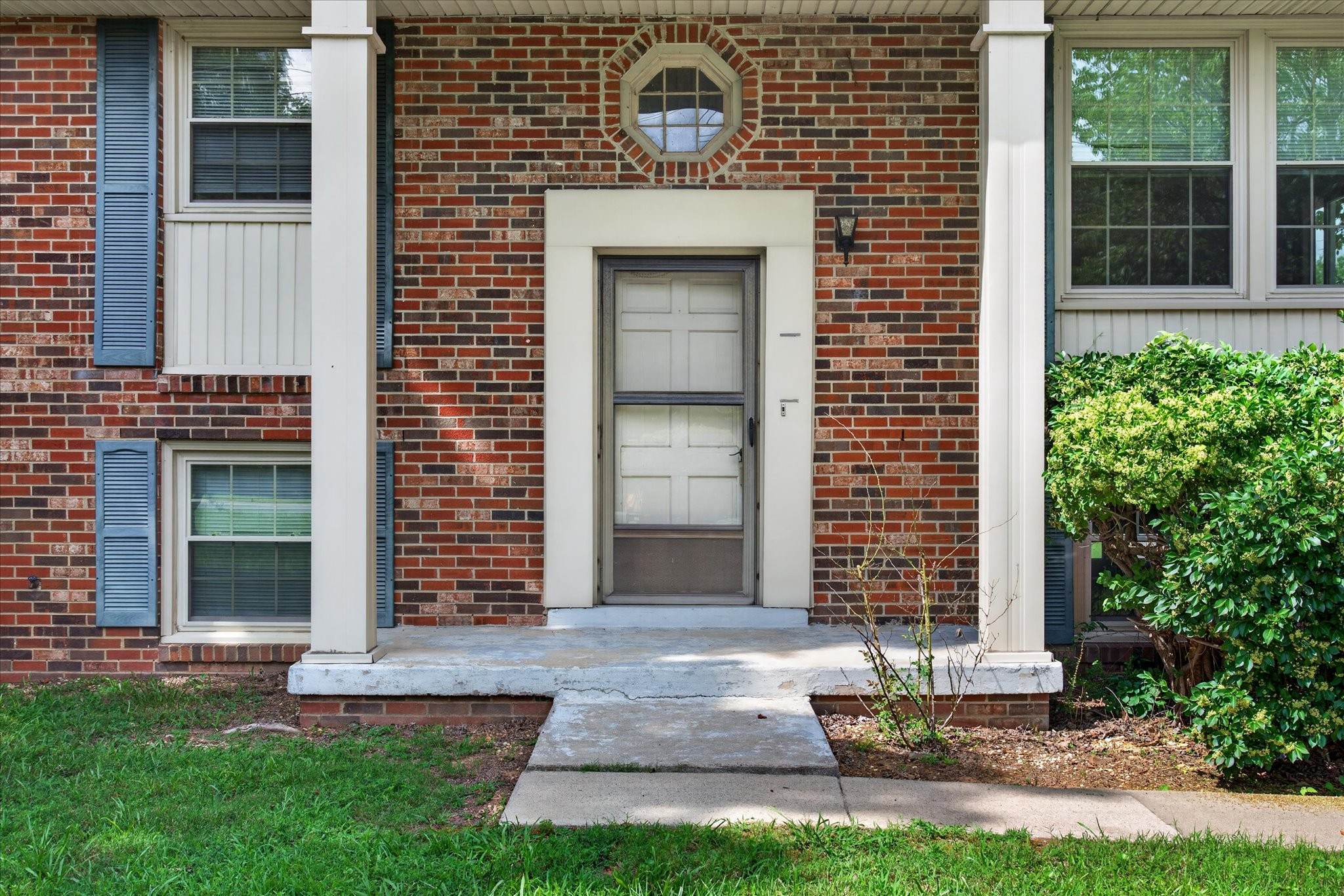 309 Dunbar Cave Road Clarksville, TN 37043 - Photo 6 of 33 Gallery Image 6