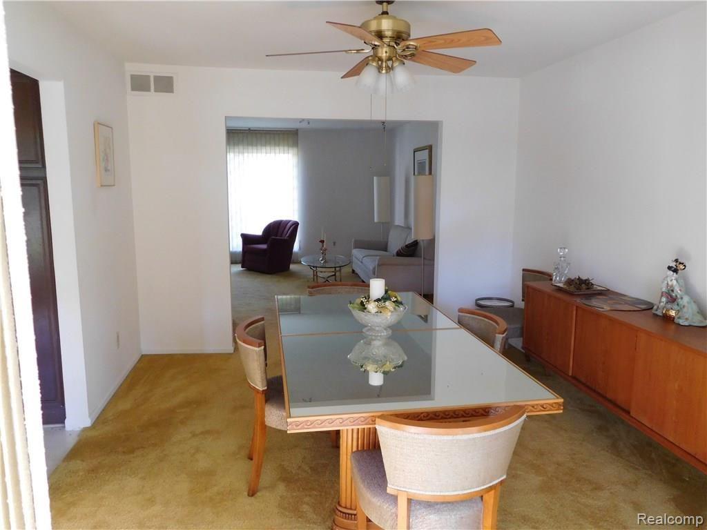 29616 Middlebelt Road Farmington Hills, MI 48334 - Photo 7 of 23