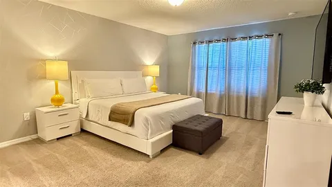 $428,000 | 2414 Dubai Street, Kissimmee, FL 34747