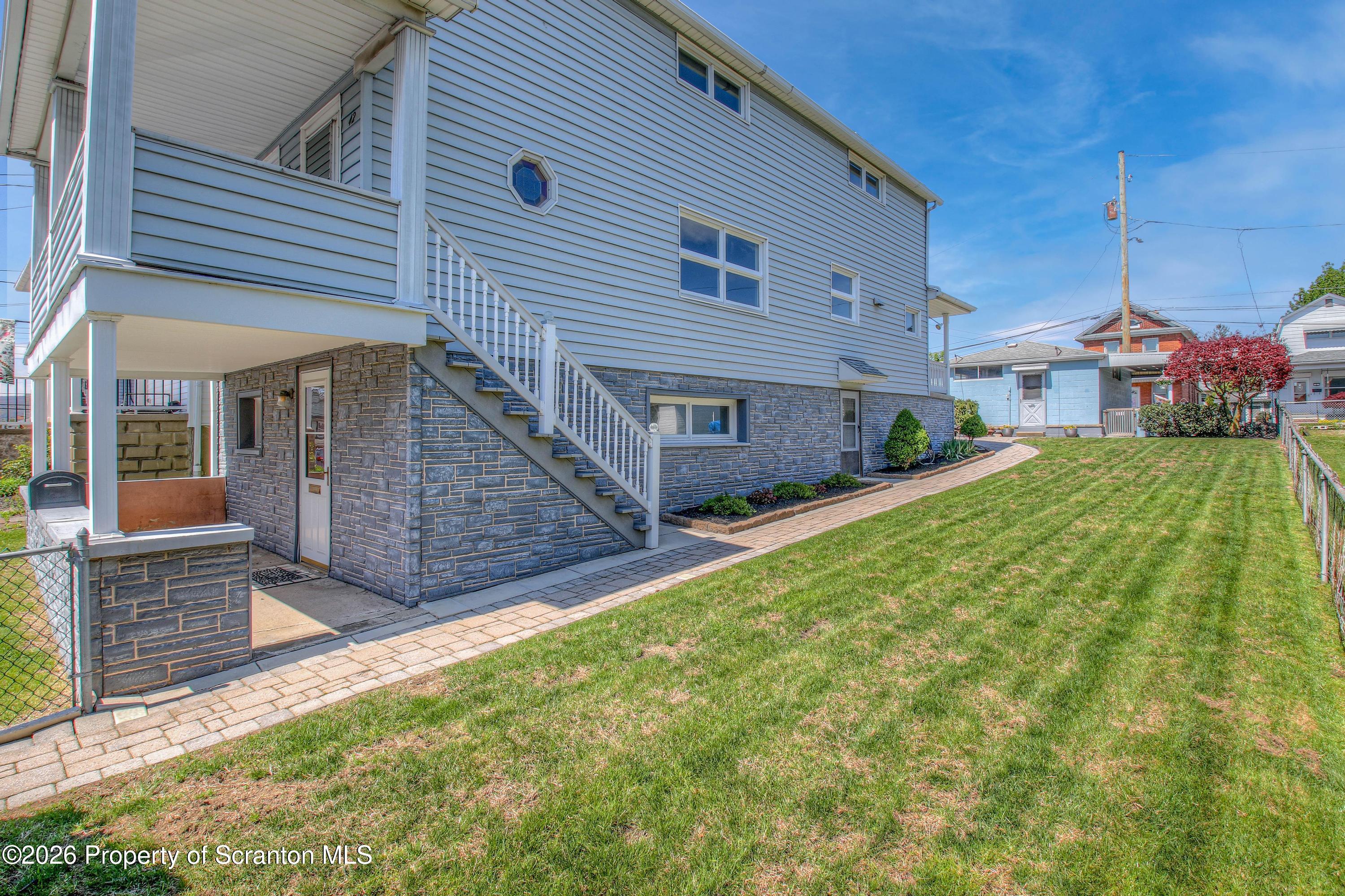 42 Mack Street Plains, PA 18705 - Photo 4 of 37 123A8323_4_5Detailed-Edit