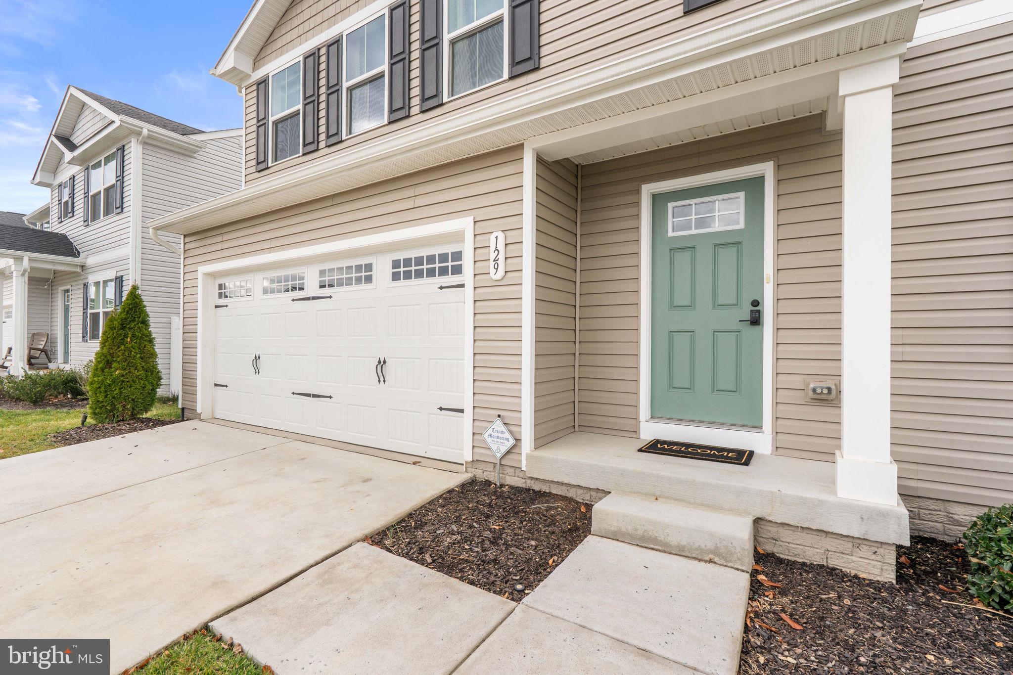 129 Birmingham Drive Middletown, VA 22645 - Photo 12 of 55 a front view of a house