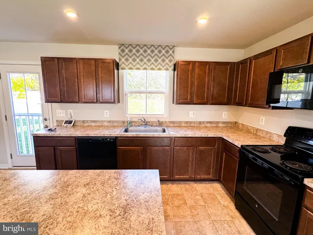 $3,250 | 129 Birmingham Drive, Middletown, VA 22645