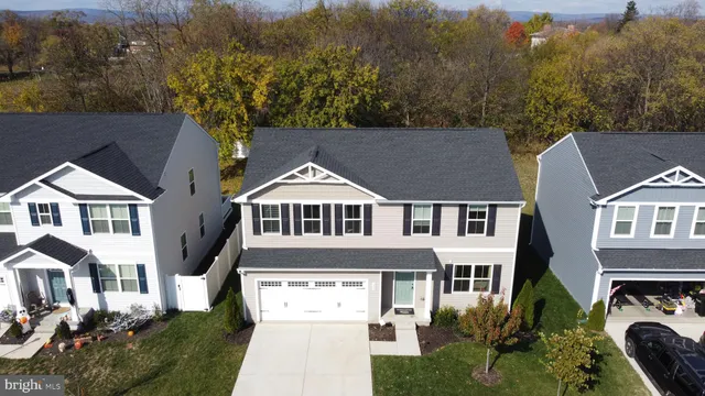 $3,250 | 129 Birmingham Drive, Middletown, VA 22645